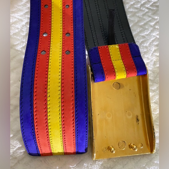 ESCADA - Vintage - Adjustable (XS to L) Red Blue Yellow Striped Belt - Picture 9 of 14